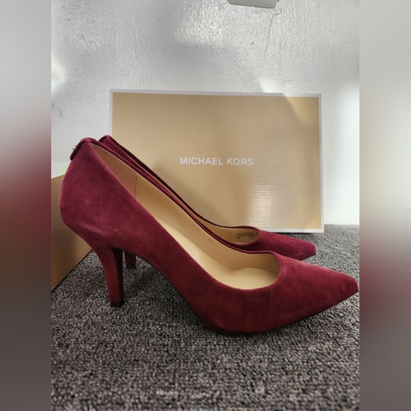 Michael Kors Red Heels Size 7 Medium - Picture 1 of 6